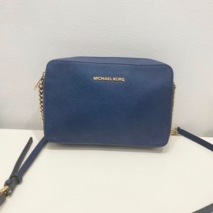Michael Kors Jet Set Leather Crossbody Bag